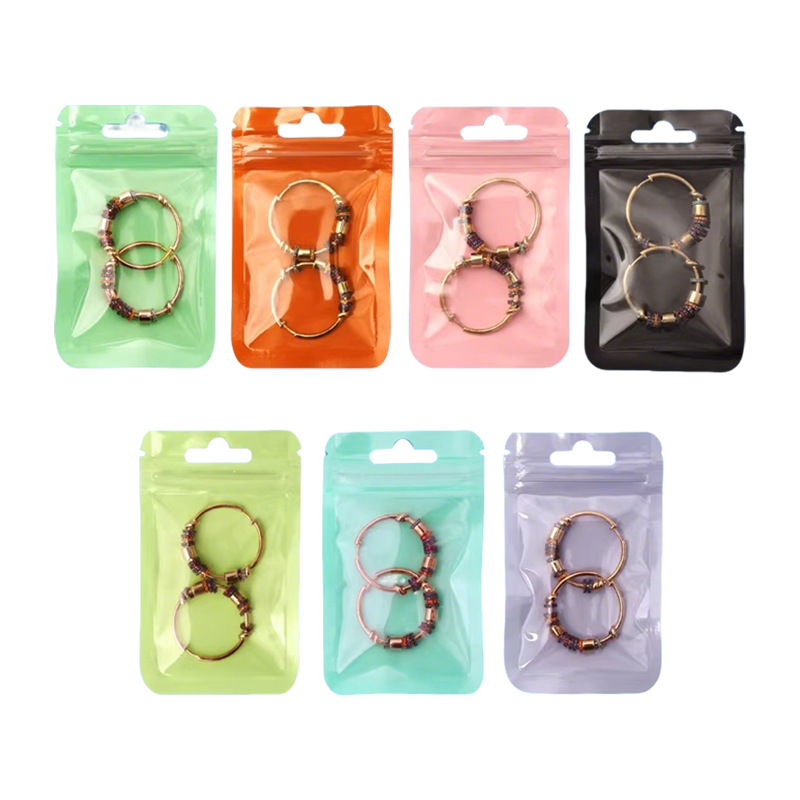 Self-sealing bag