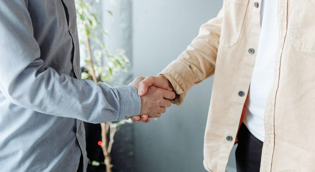 sourcing partner