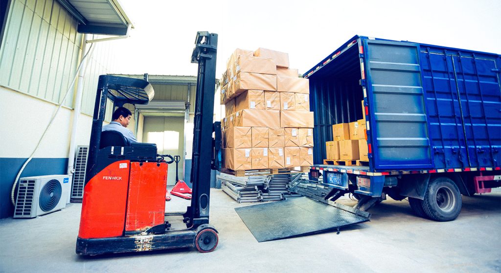 End-to-End Warehouse Fulfillment & Fast Global Delivery